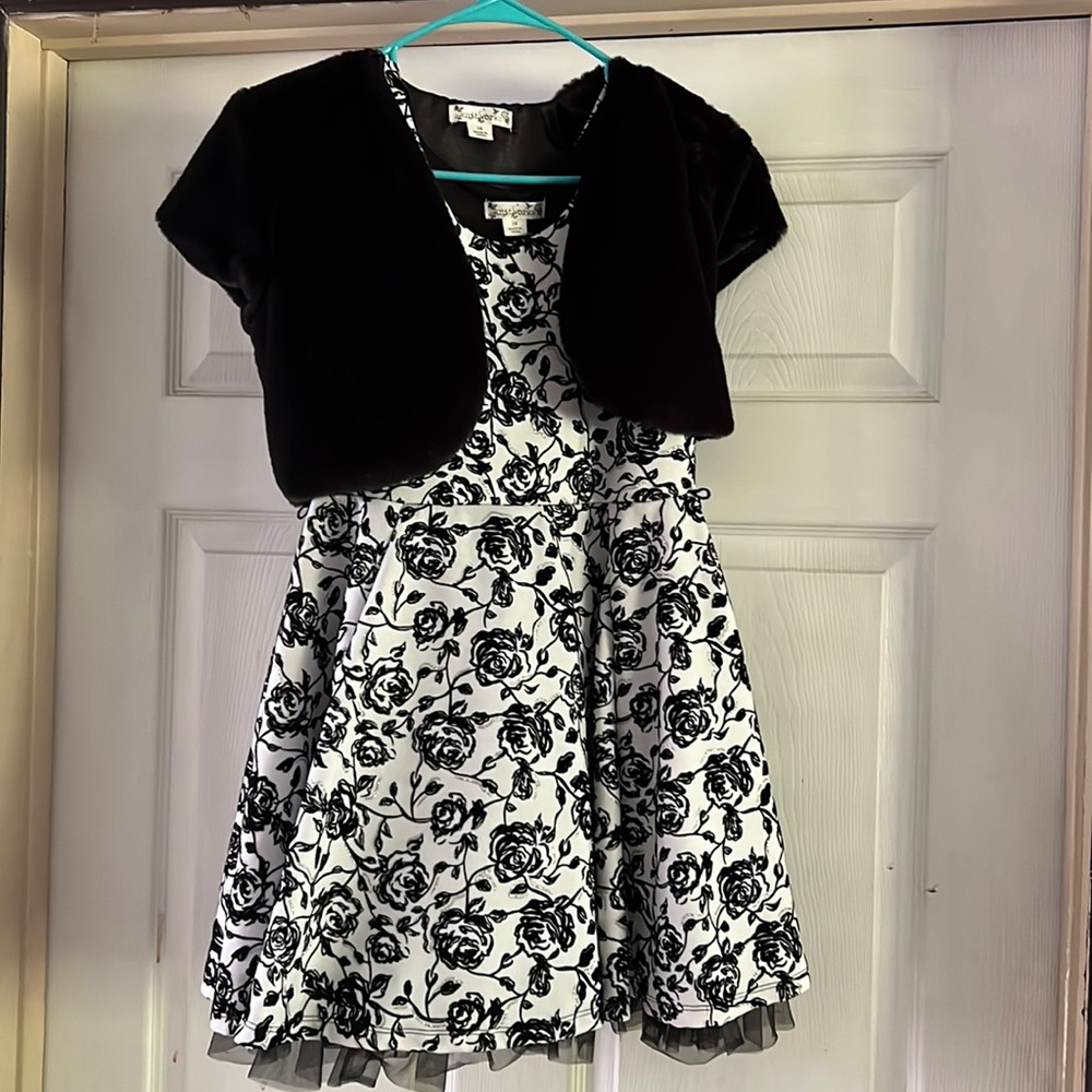 KnitWorks Size 10